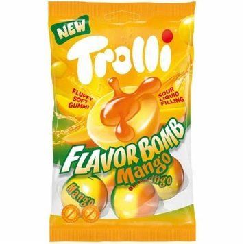 Желатинові цукерки Trolli Flavor Bomb mango 75g Німеччина 21285 фото